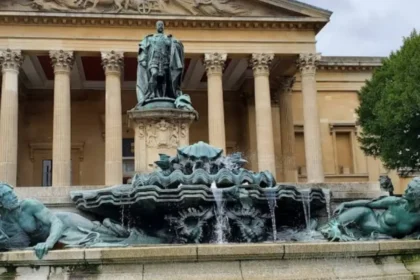 What Is Bristol England History, Attractions, and Visitor Guide