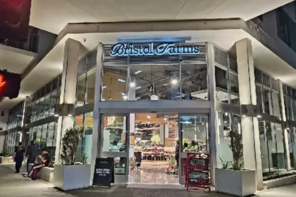 What Is Bristol Farms and How Does It Redefine Gourmet Grocery