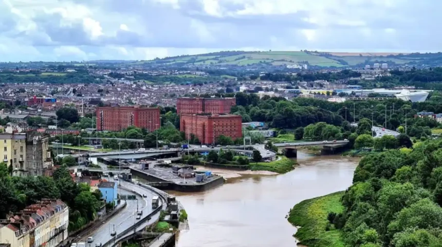Retirement Living in Bristol: Housing Options, Costs and Local Areas