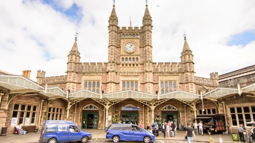 Best Areas Near Transport Links in Bristol 2026