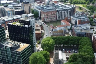 Bristol Job Market: Jobs, Salaries and Employment Trends