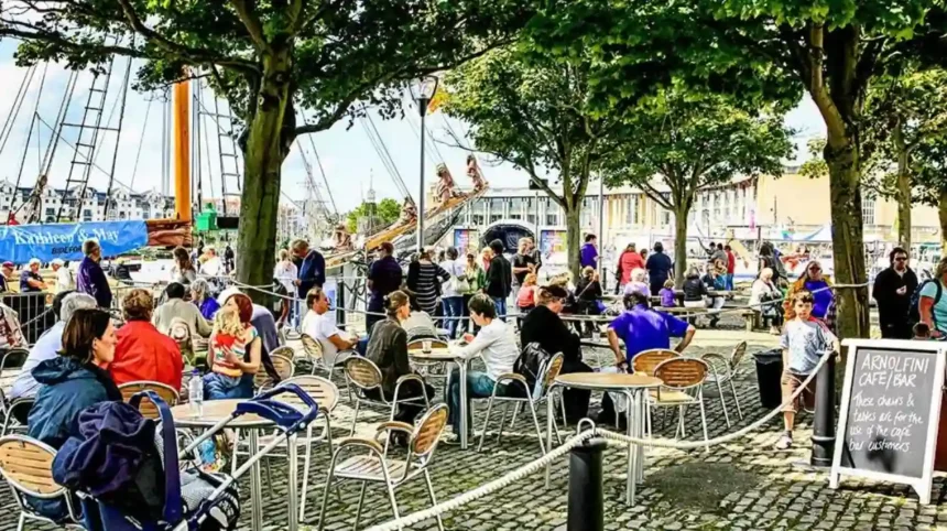 Best Outdoor Cafés in Bristol_ Terraces, Parks & Waterfronts