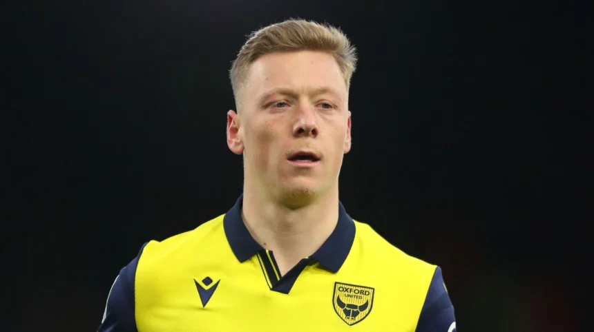 Bristol City Sign Oxford Midfielder Brian De Keersmaecker Bristol 2026