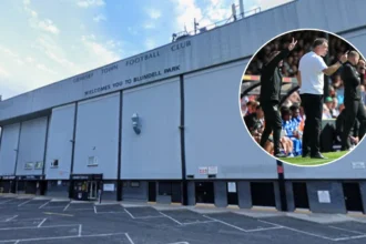 Grimsby Town Defeat Bristol Rovers 2-0 at Blundell Park Grimsby 2026