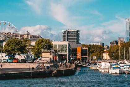 How Much Money Do You Need to Live in Bristol