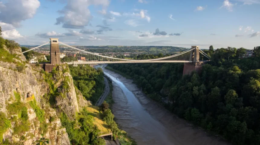 Long Walks in Bristol_ Best Trails and Scenic Walking Routes