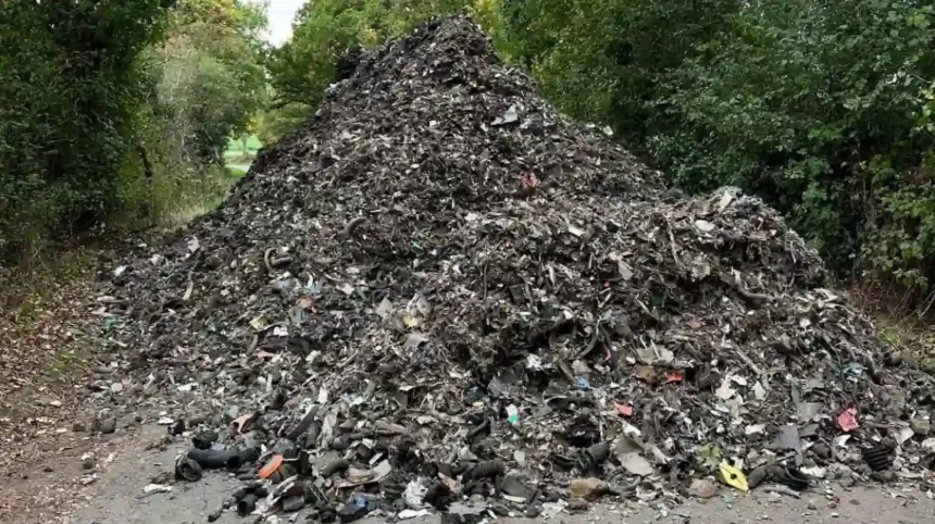 Man Fined £2,884 For Illegal Fly-Tipping Under Darkness In South Gloucestershire 2026