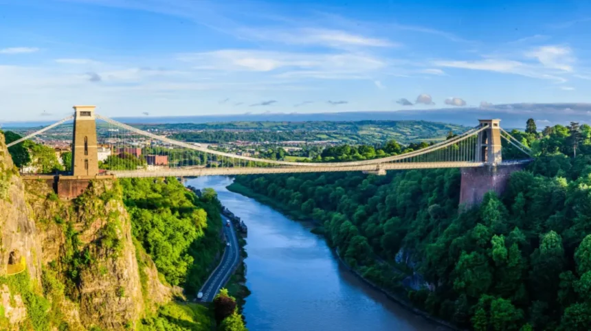 Scenic Walks in Bristol_ Best Parks, Trails and Views