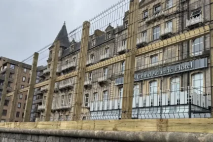 Urban Explorers Face Arrest At Empty Grand Atlantic Hotel Weston-super-Mare 2026